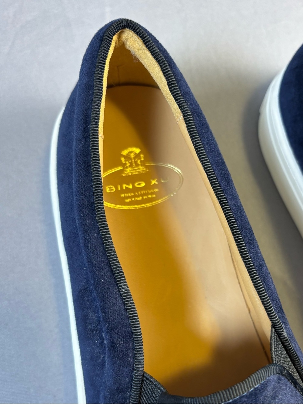 Bing Xu Brand New Navy Velvet Slip-On Sneakers with Flamingo Embroidery Size 39 - Picture 3 of 9